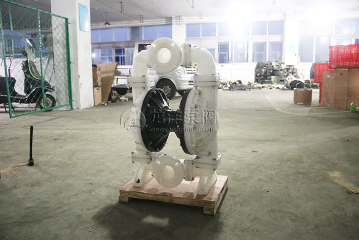QBY-100工程塑料气动隔膜泵