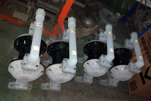 QBY-40SF工程塑料气动隔膜泵
